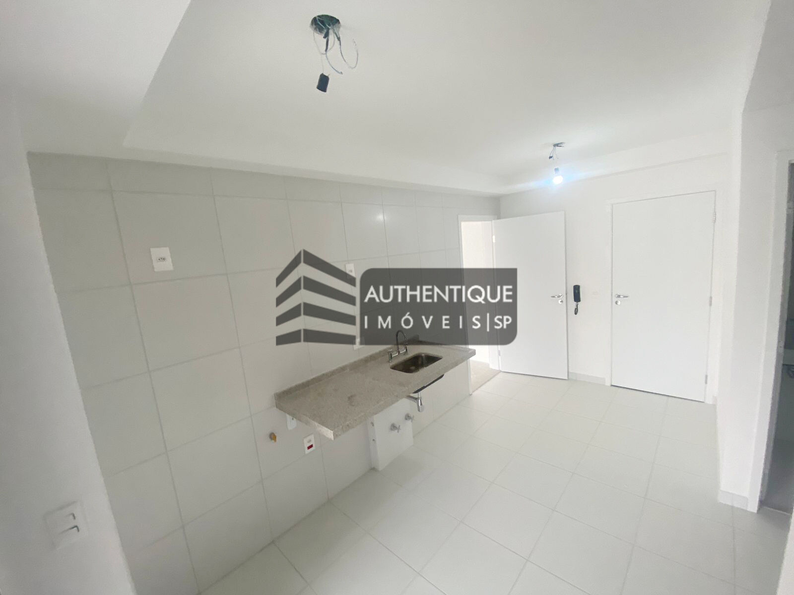 Apartamento à venda com 4 quartos, 147m² - Foto 10