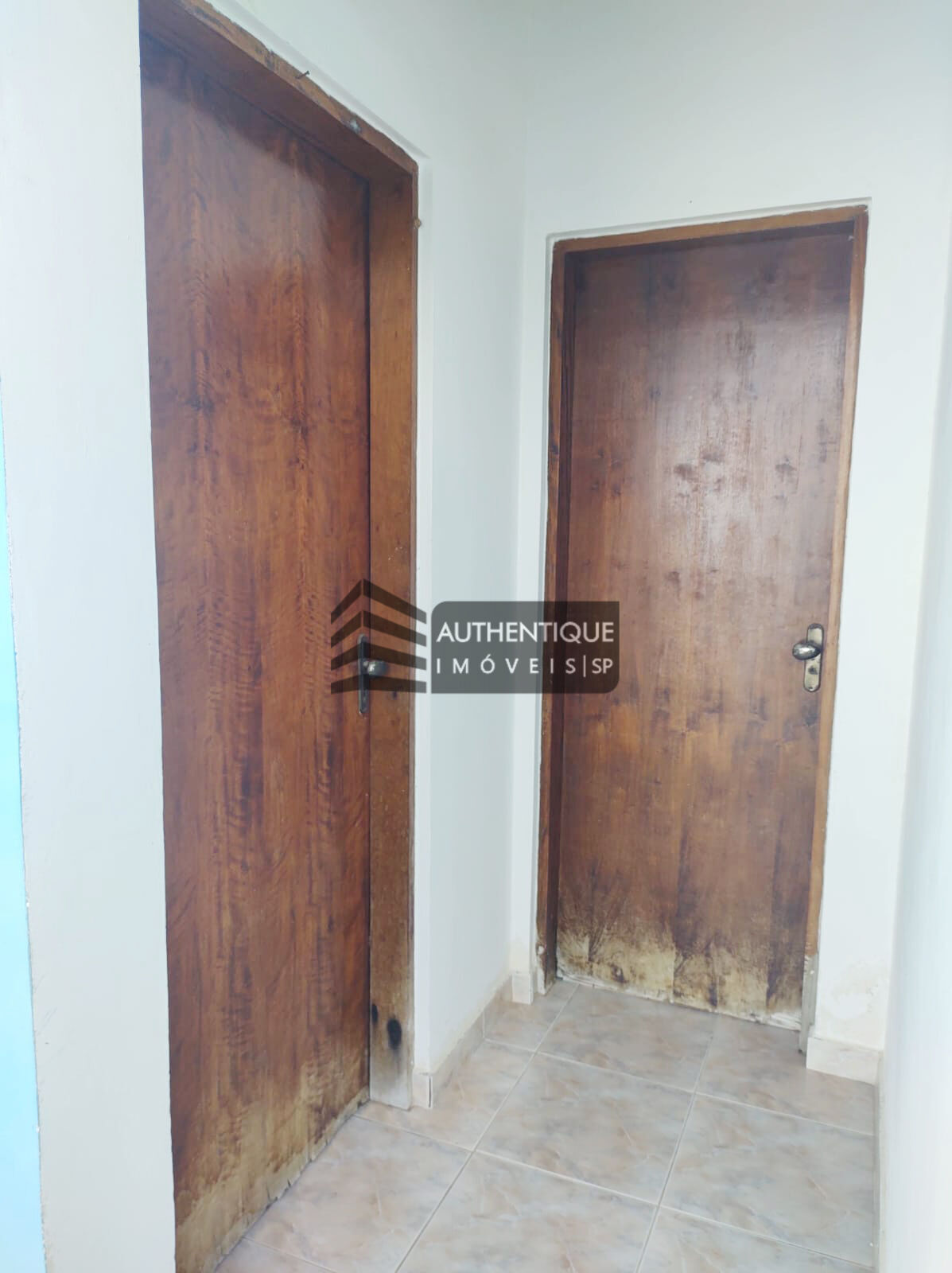 Casa à venda com 3 quartos, 350m² - Foto 26