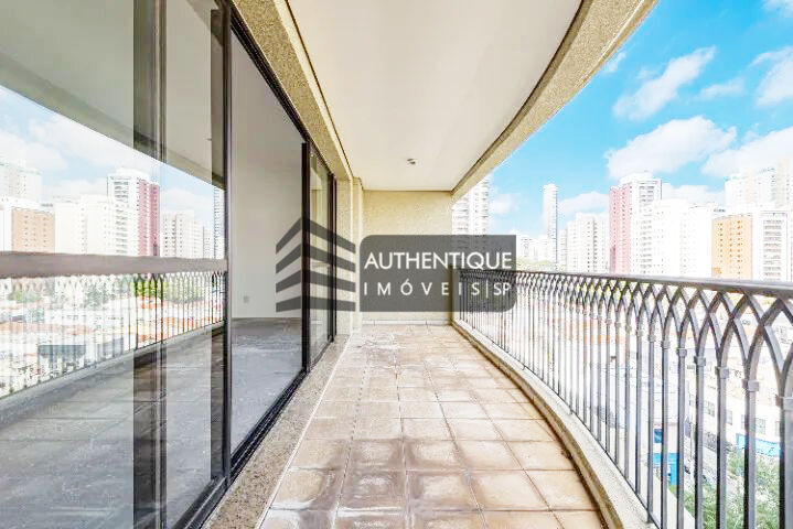 Apartamento à venda com 4 quartos, 195m² - Foto 1