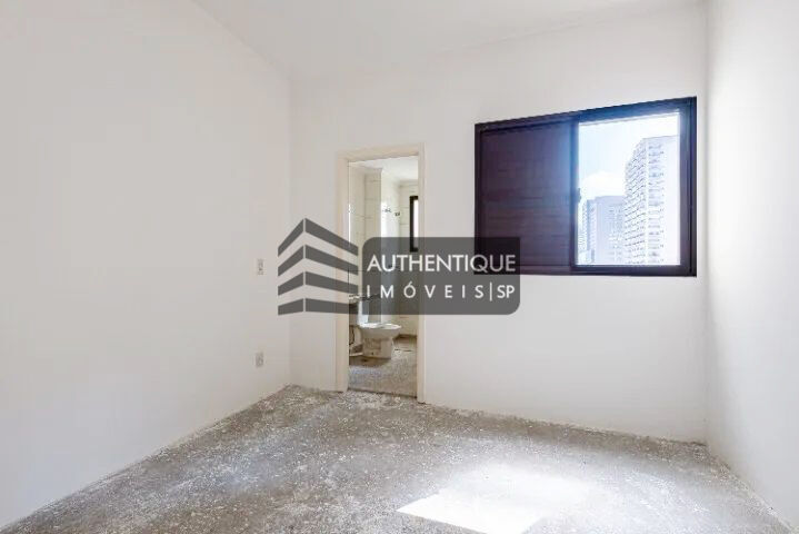 Apartamento à venda com 4 quartos, 195m² - Foto 12