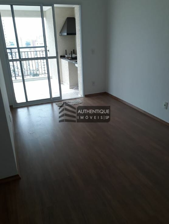 Apartamento à venda com 2 quartos, 67m² - Foto 47