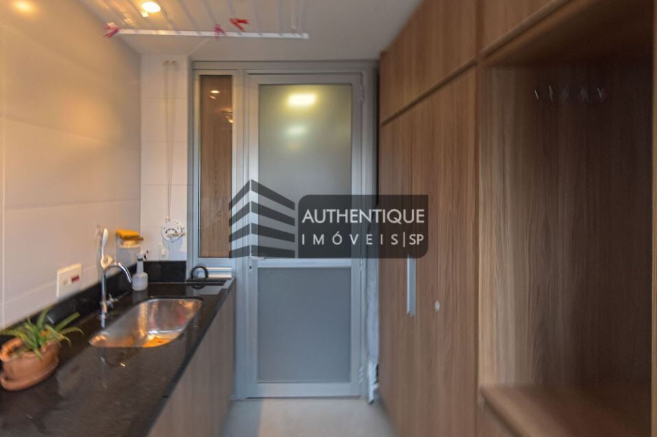 Apartamento à venda com 3 quartos, 121m² - Foto 19