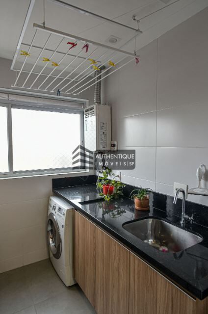 Apartamento à venda com 3 quartos, 121m² - Foto 18