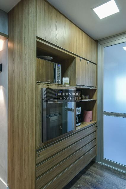 Apartamento à venda com 3 quartos, 121m² - Foto 17