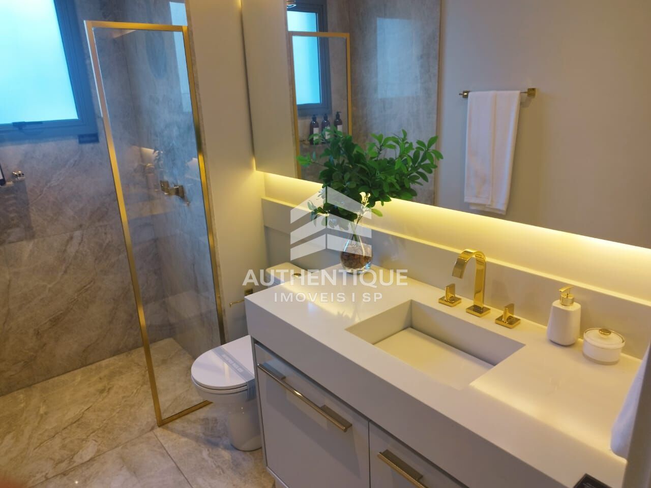 Apartamento, 3 quartos, 156 m² - Foto 6