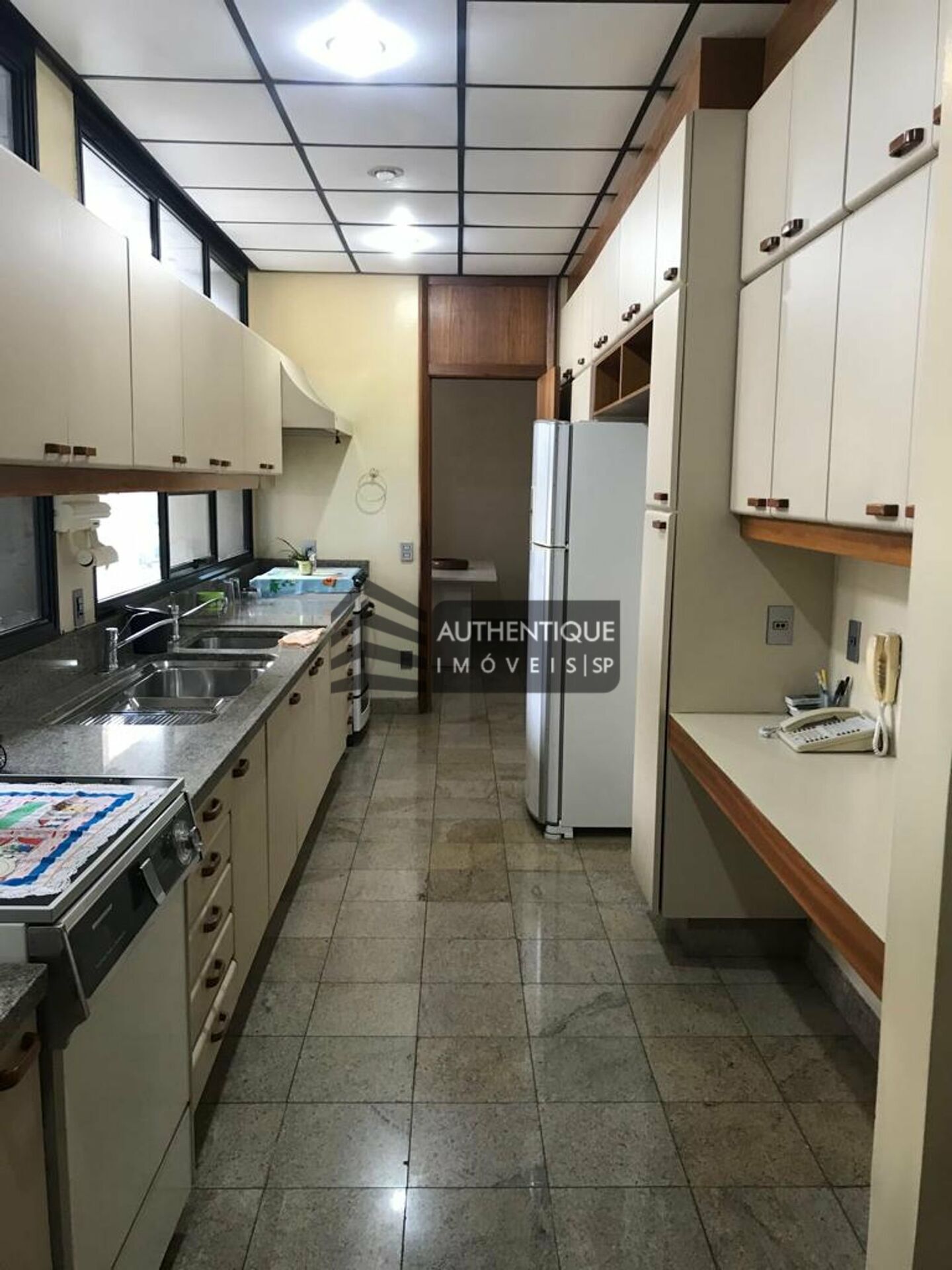 Apartamento à venda com 5 quartos, 380m² - Foto 34