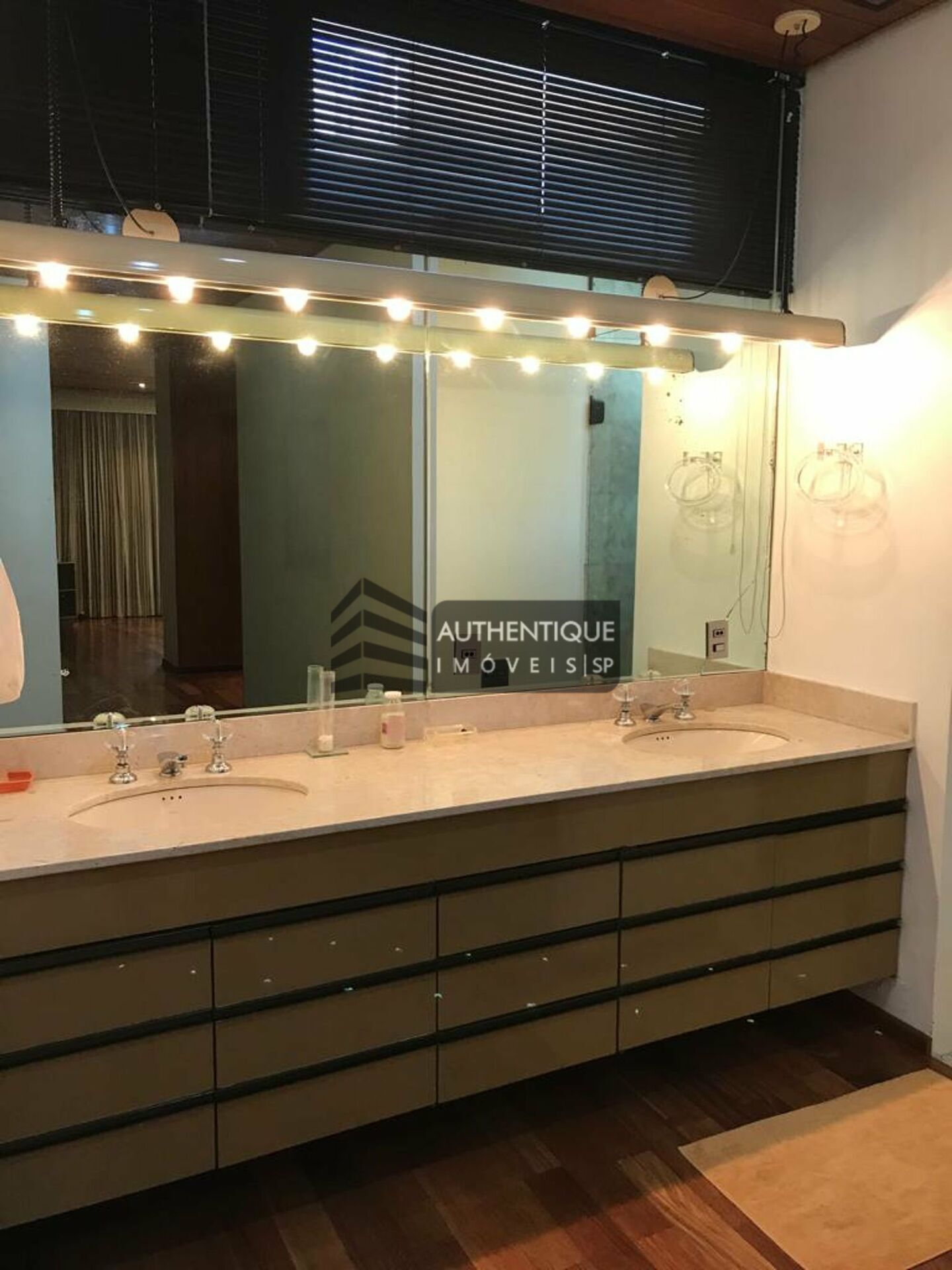 Apartamento à venda com 5 quartos, 380m² - Foto 45