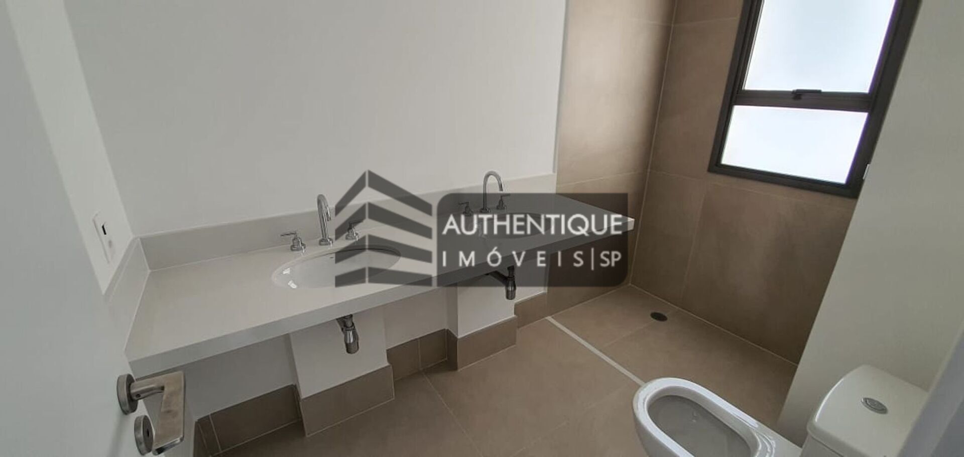 Apartamento à venda com 3 quartos, 131m² - Foto 10