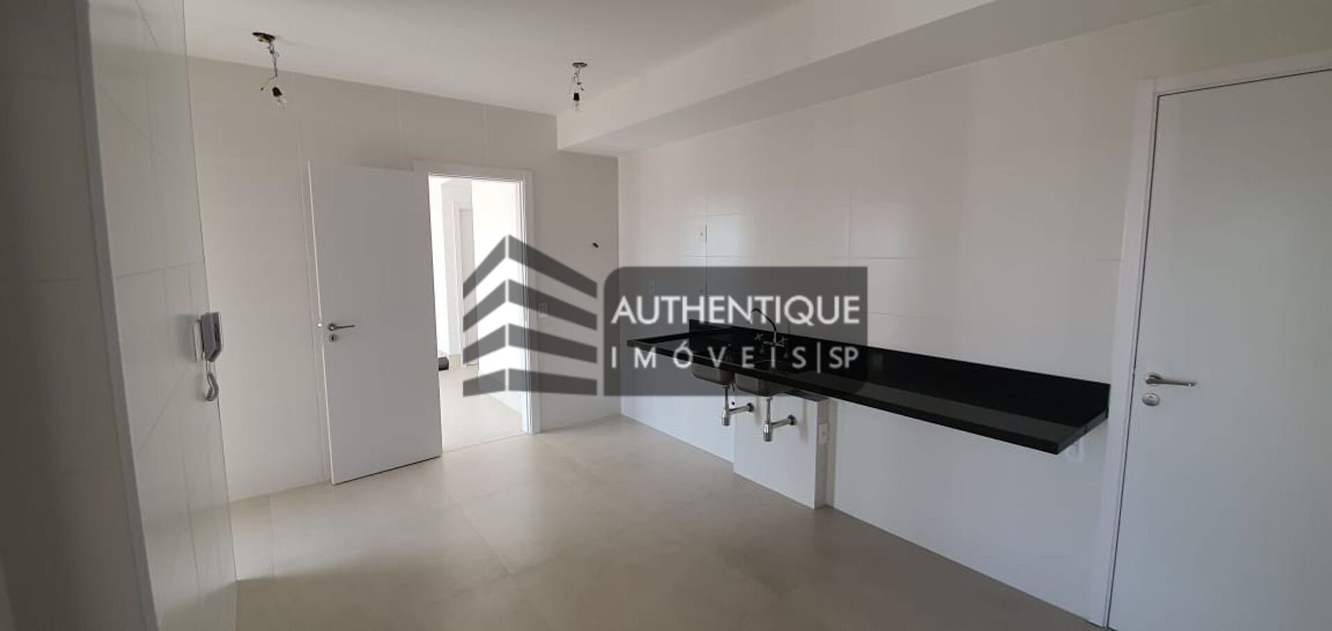 Apartamento à venda com 3 quartos, 131m² - Foto 6