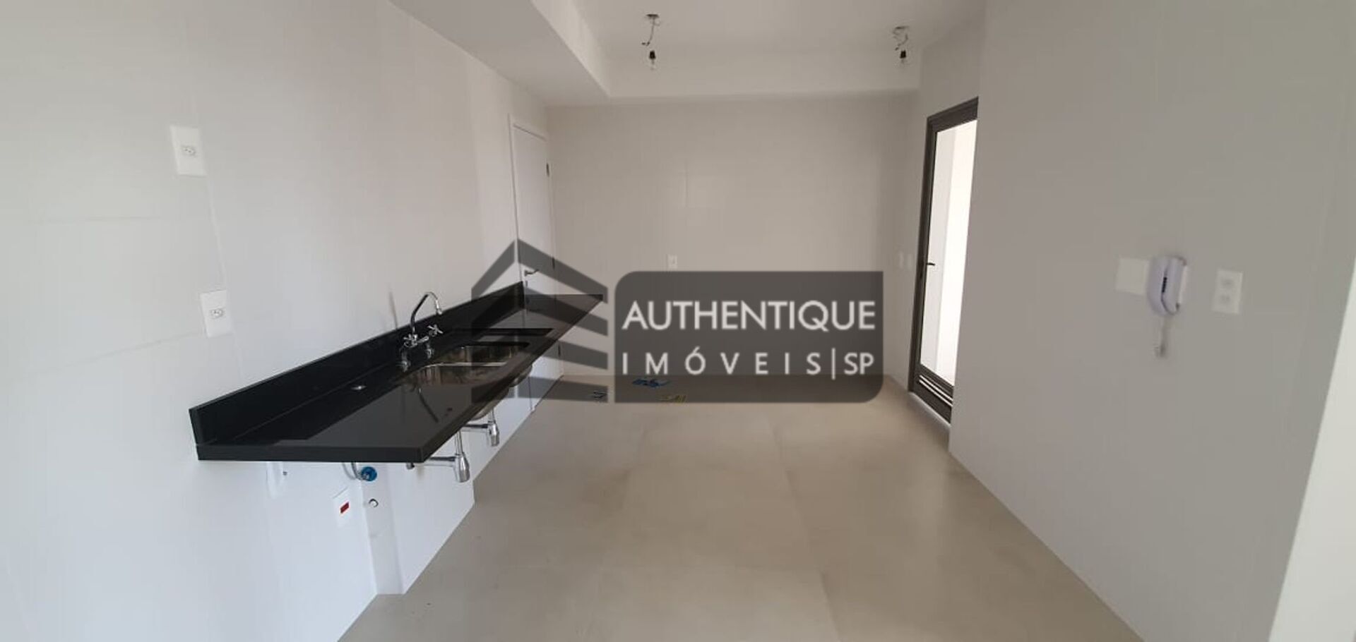 Apartamento à venda com 3 quartos, 131m² - Foto 3