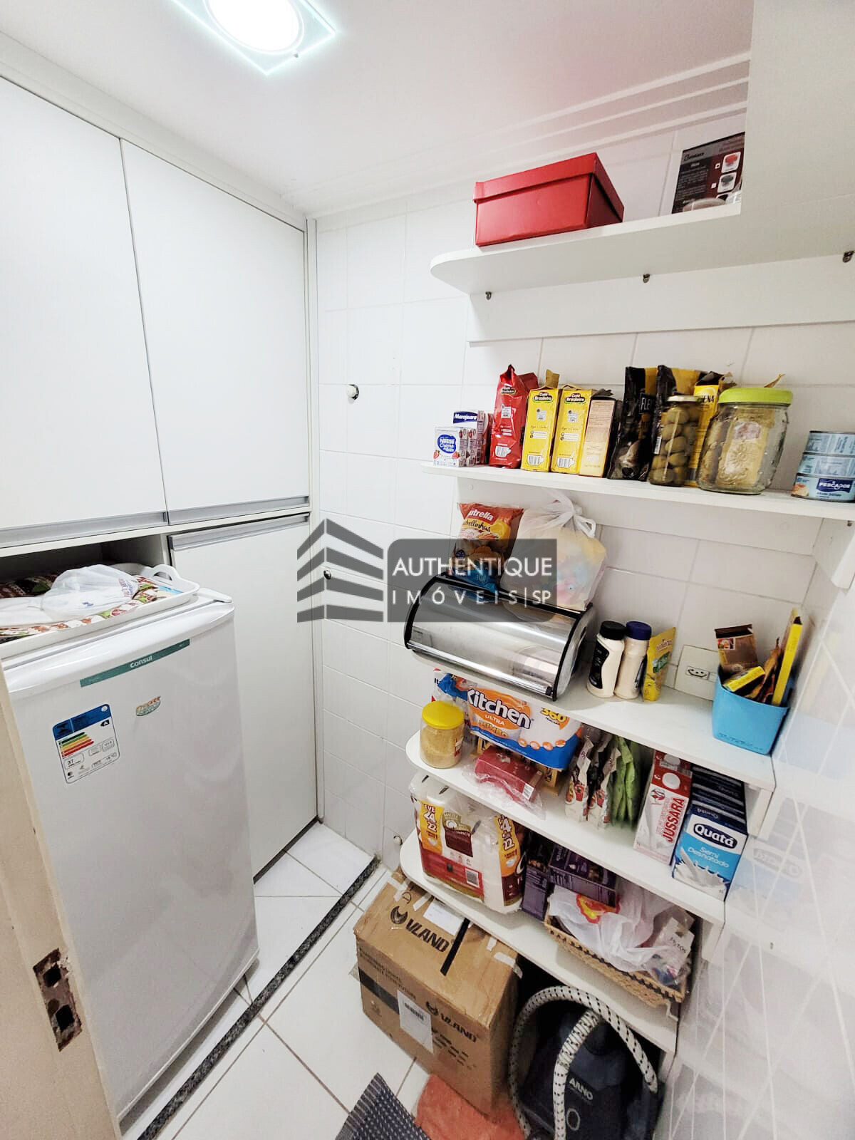 Apartamento à venda com 3 quartos, 137m² - Foto 10