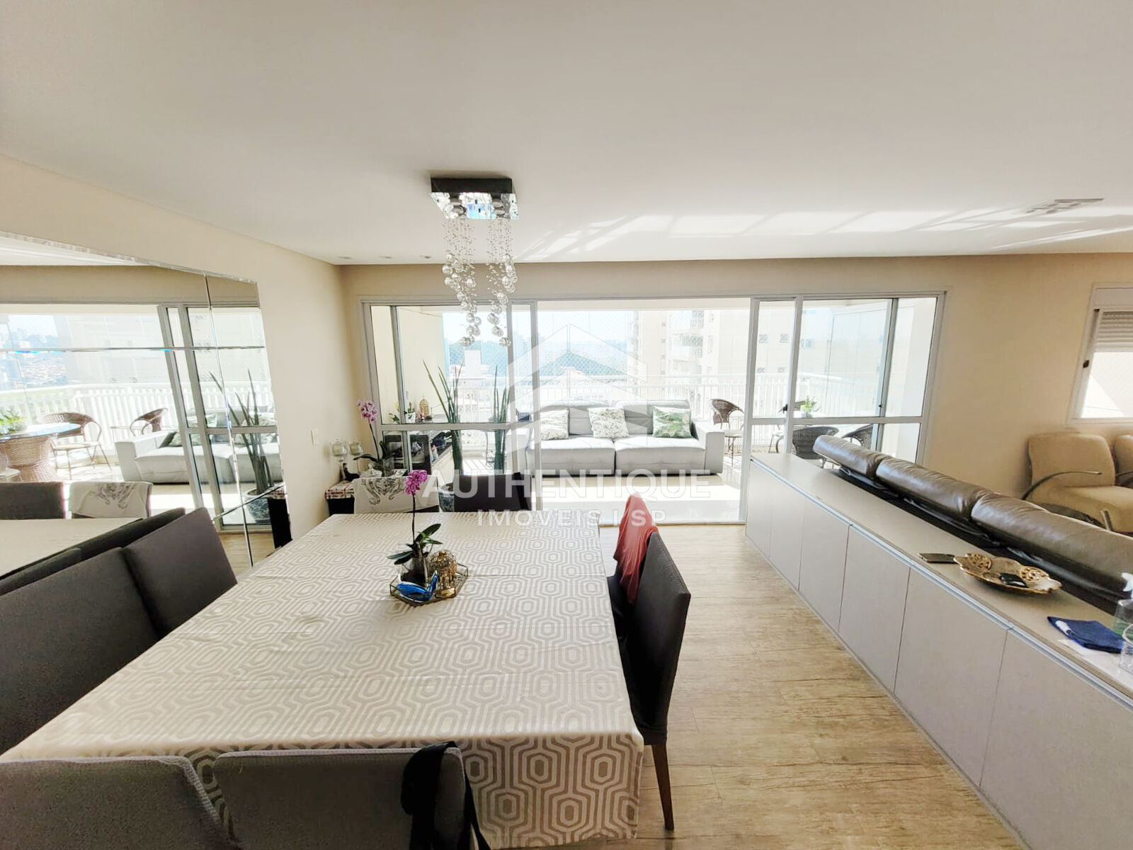 Apartamento, 3 quartos, 137 m² - Foto 3