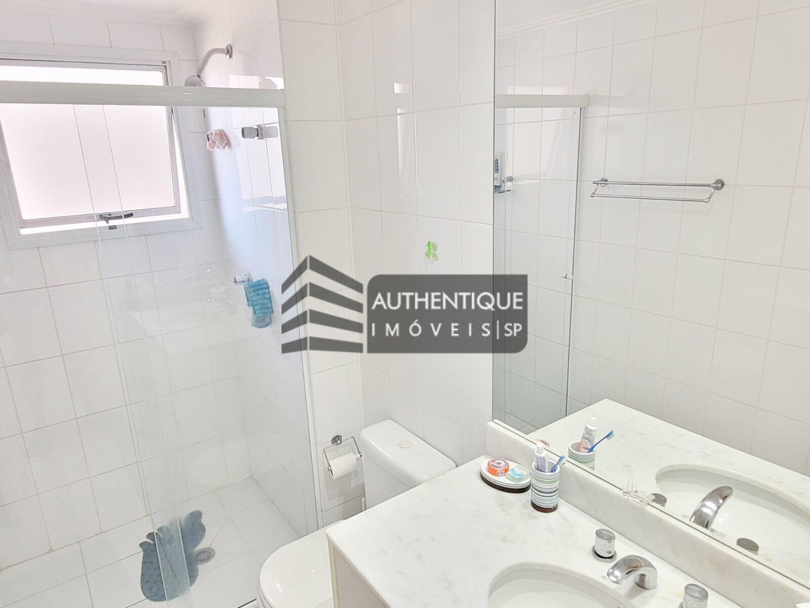 Apartamento à venda com 3 quartos, 137m² - Foto 20