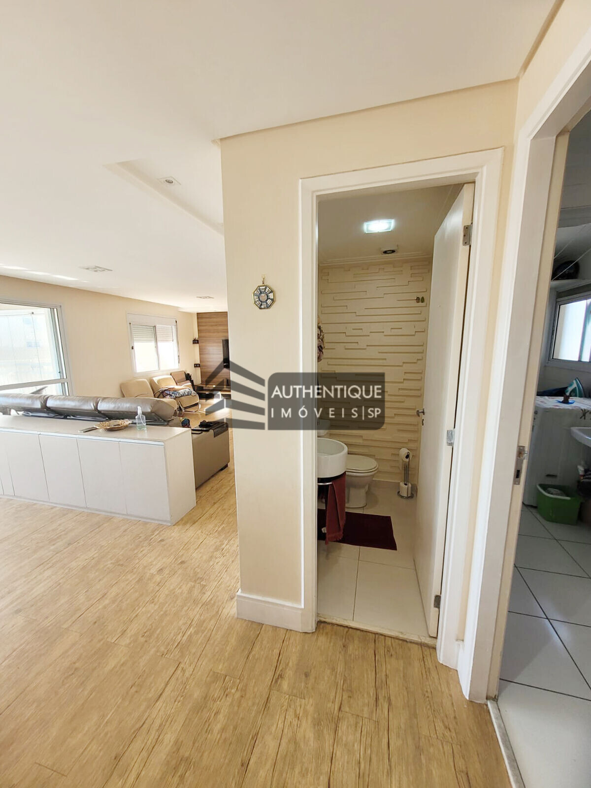 Apartamento à venda com 3 quartos, 137m² - Foto 7