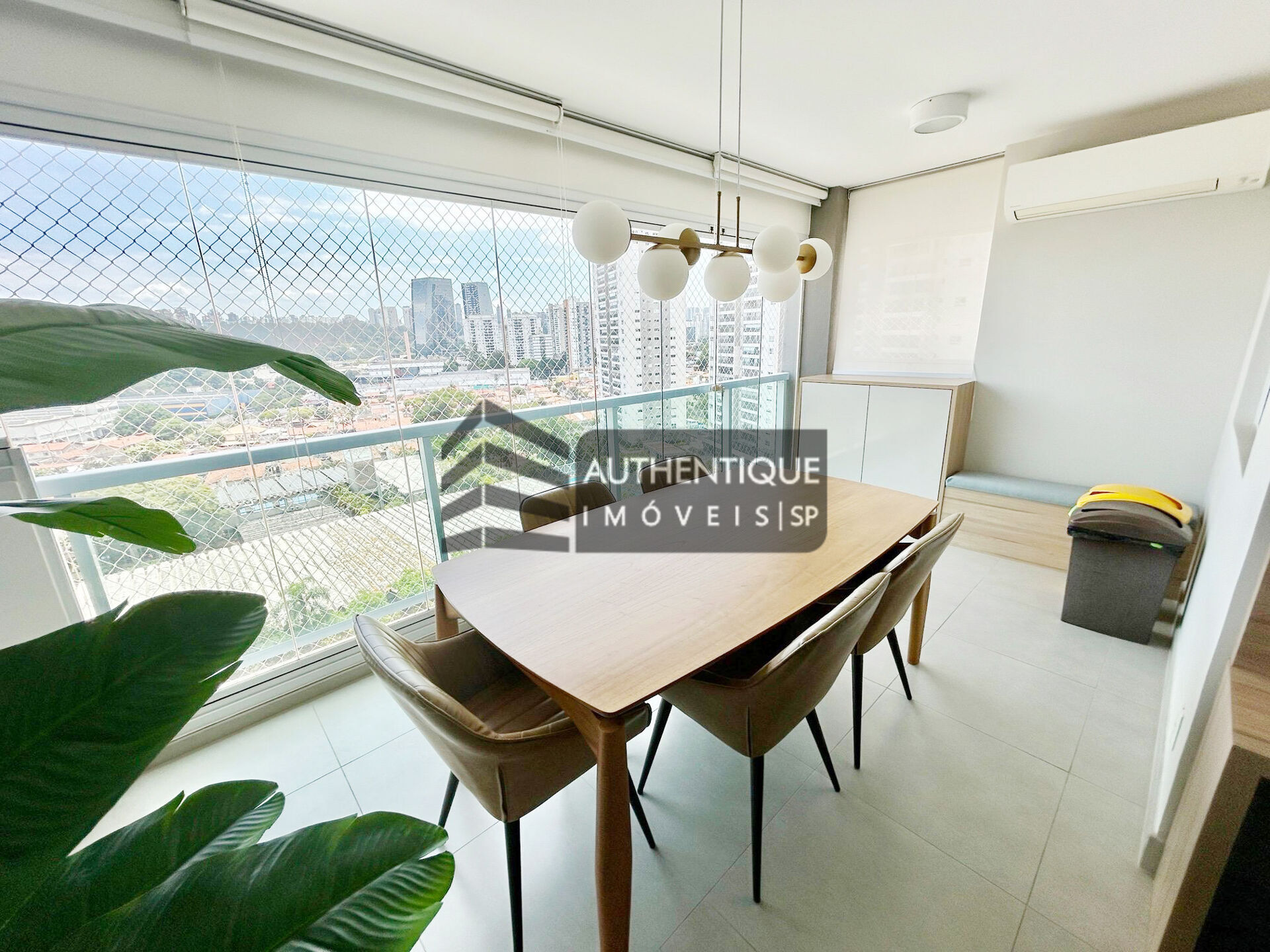 Apartamento à venda com 3 quartos, 92m² - Foto 1