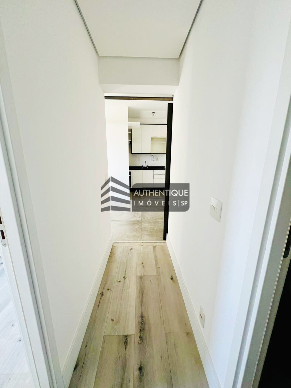 Apartamento à venda com 2 quartos, 63m² - Foto 13