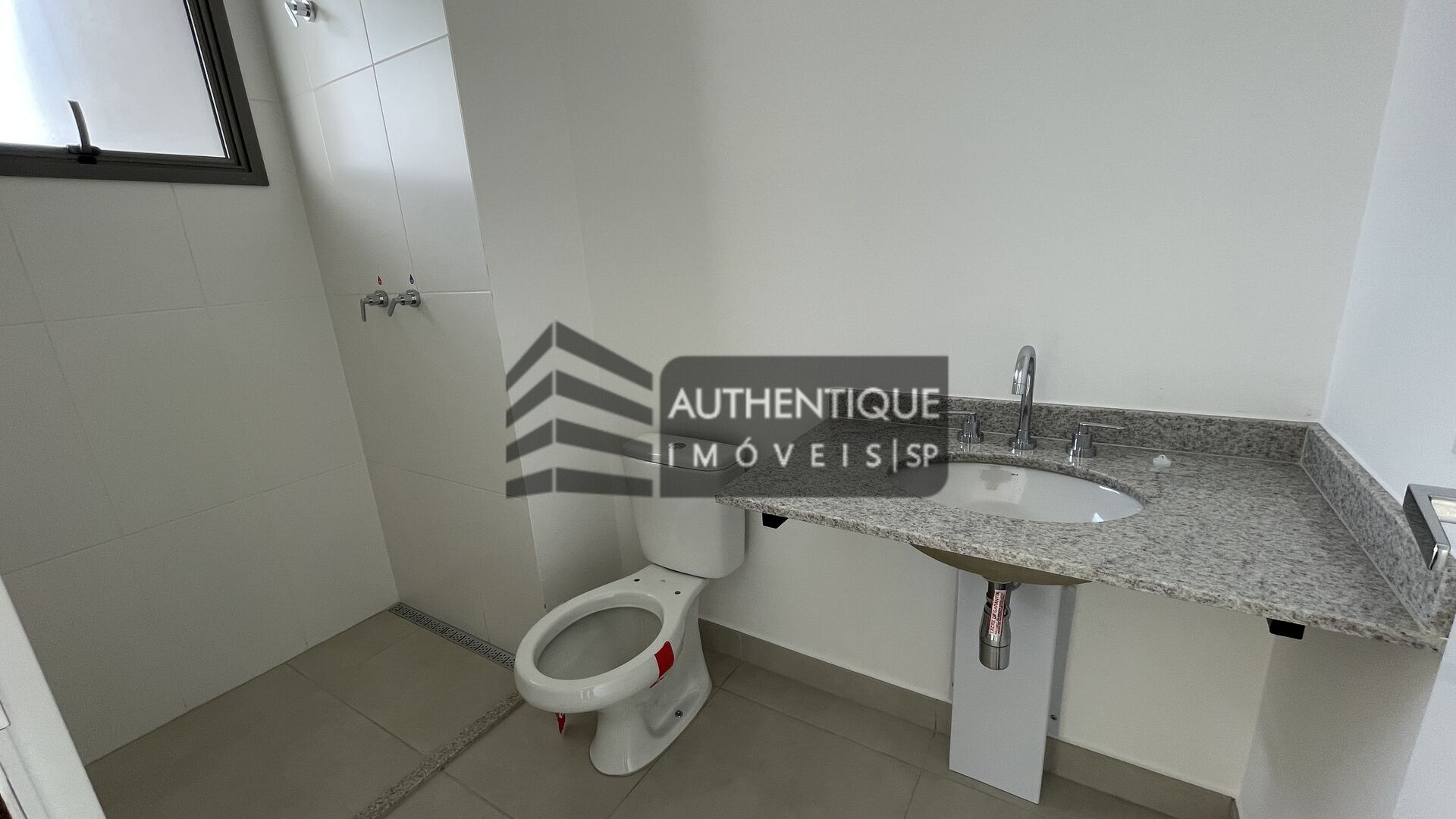 Apartamento à venda com 3 quartos, 168m² - Foto 19