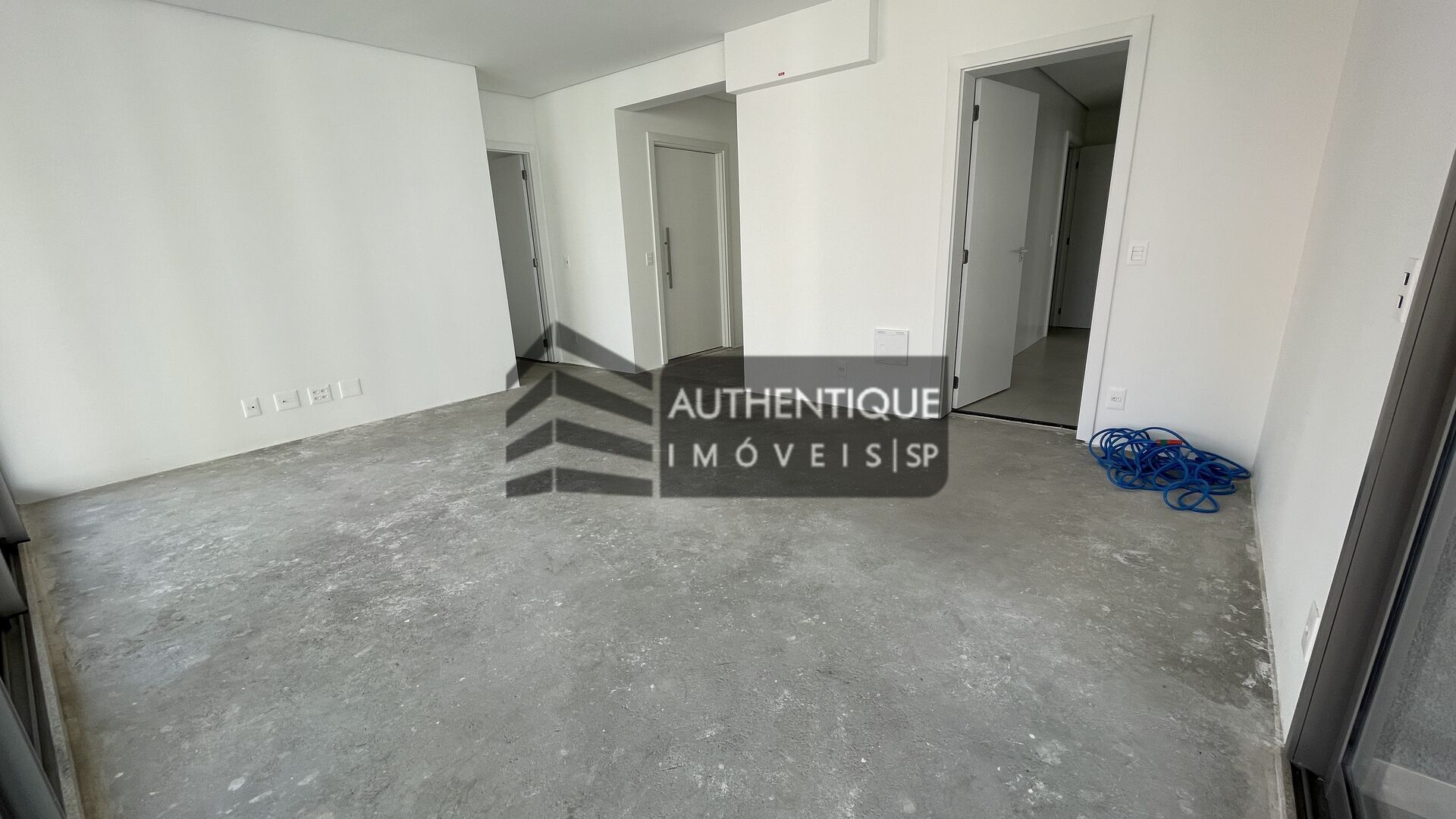 Apartamento à venda com 3 quartos, 168m² - Foto 7