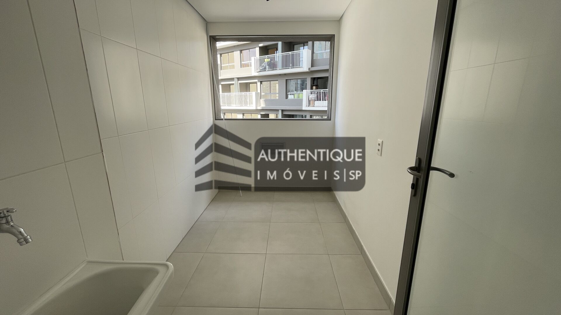 Apartamento à venda com 3 quartos, 168m² - Foto 31