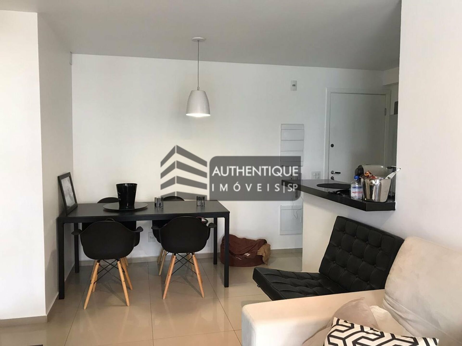 Apartamento à venda com 2 quartos, 69m² - Foto 35