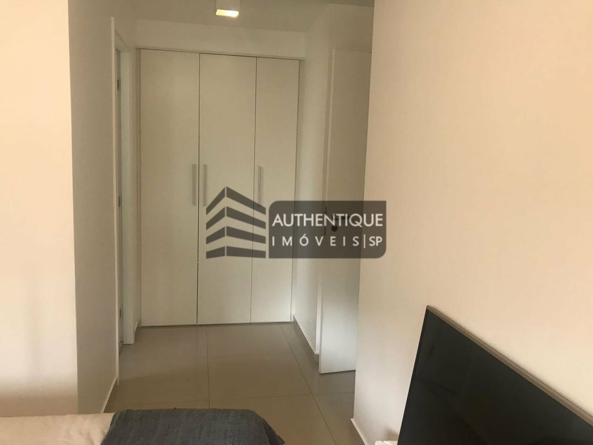 Apartamento à venda com 2 quartos, 69m² - Foto 42