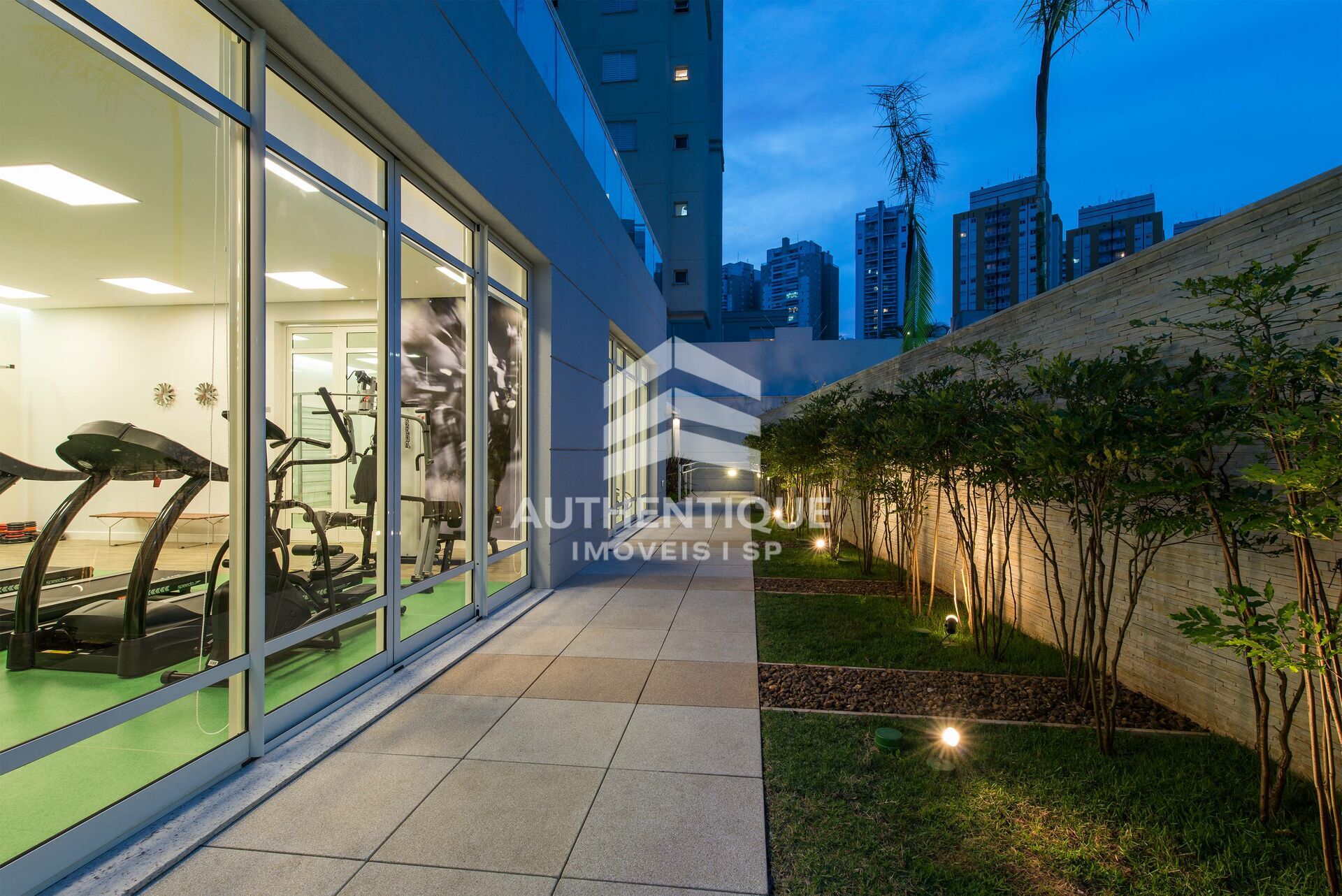 Cobertura, 4 quartos, 308 m² - Foto 10