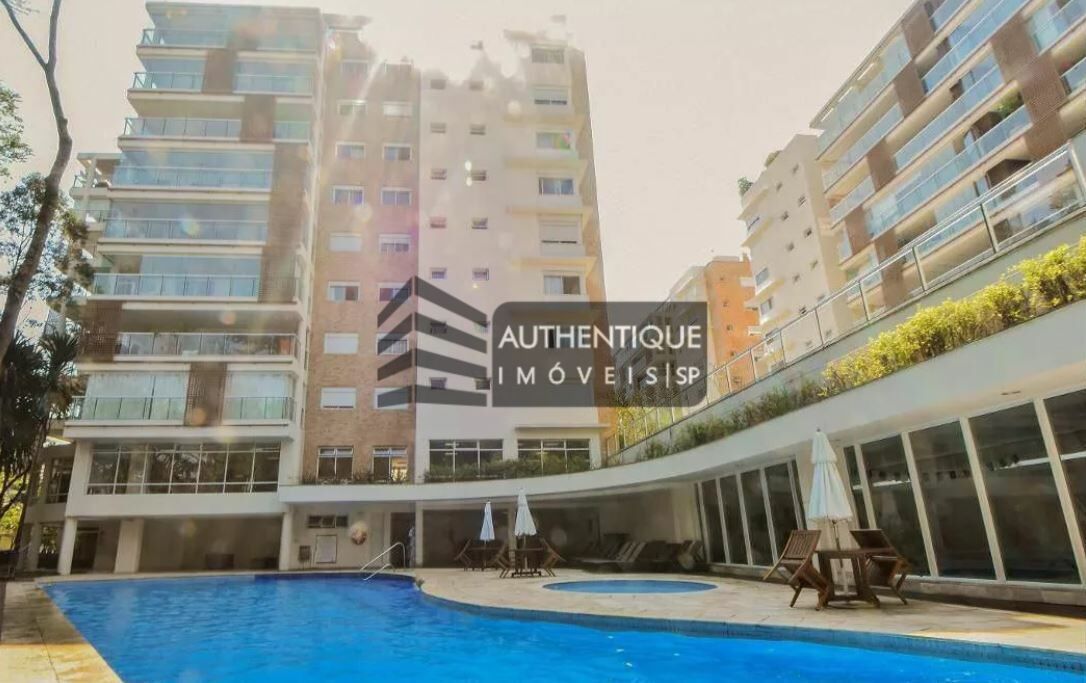 Apartamento à venda com 4 quartos, 241m² - Foto 2