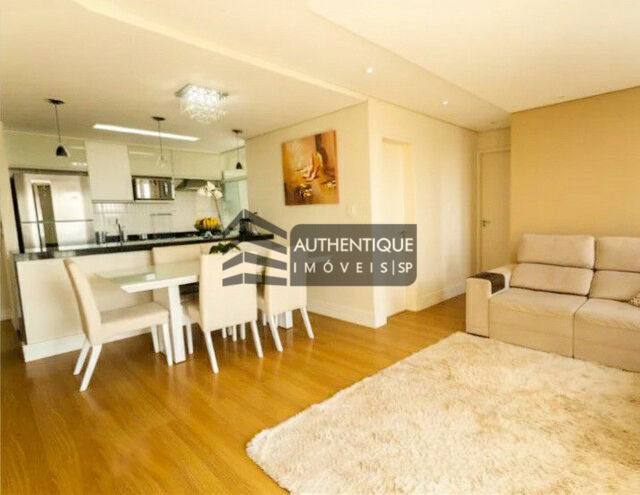 Apartamento à venda com 2 quartos, 70m² - Foto 4