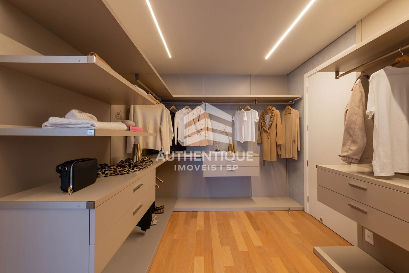 Apartamento, 4 quartos, 210 m² - Foto 11