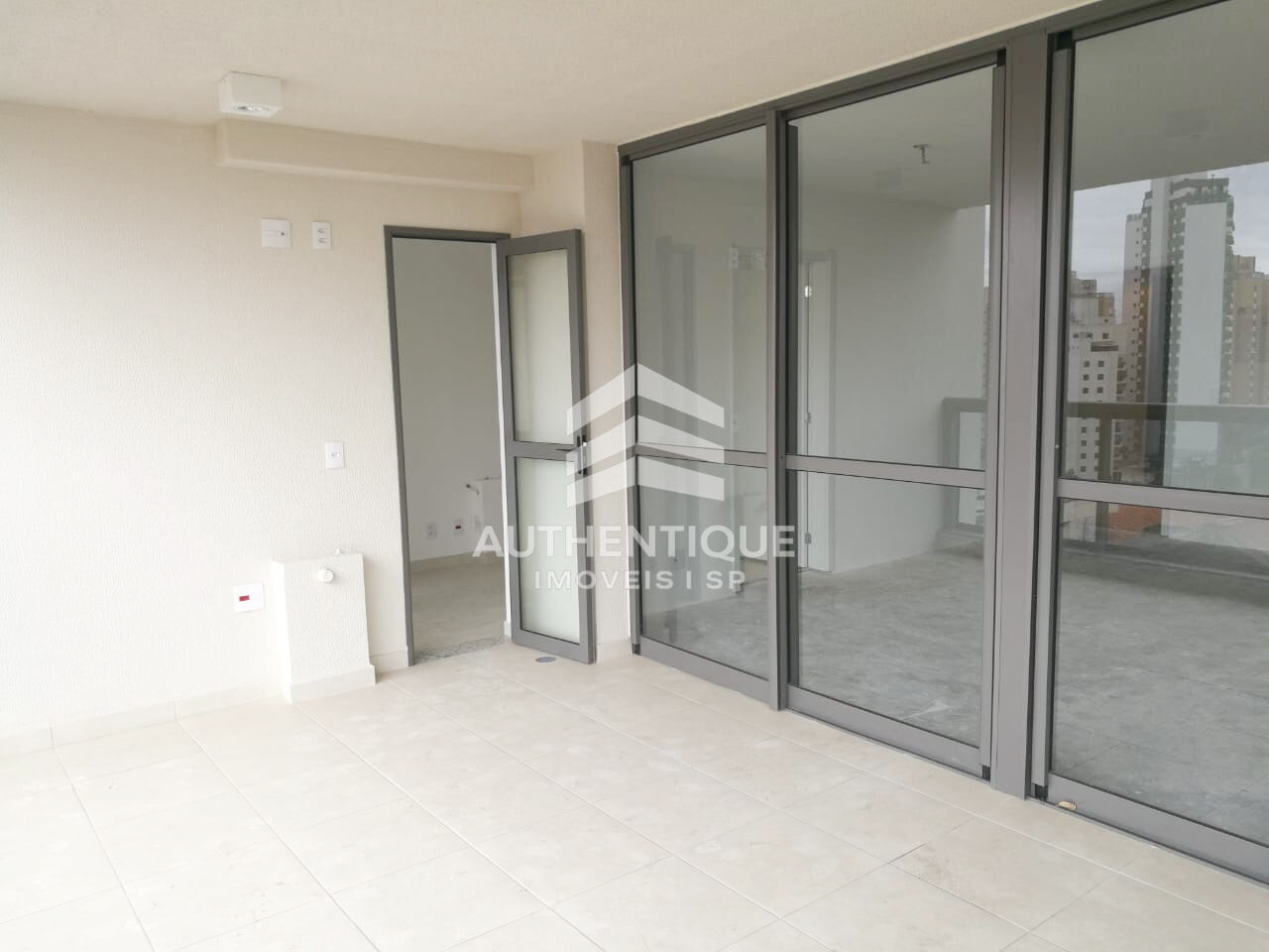 Apartamento, 3 quartos, 90 m² - Foto 2