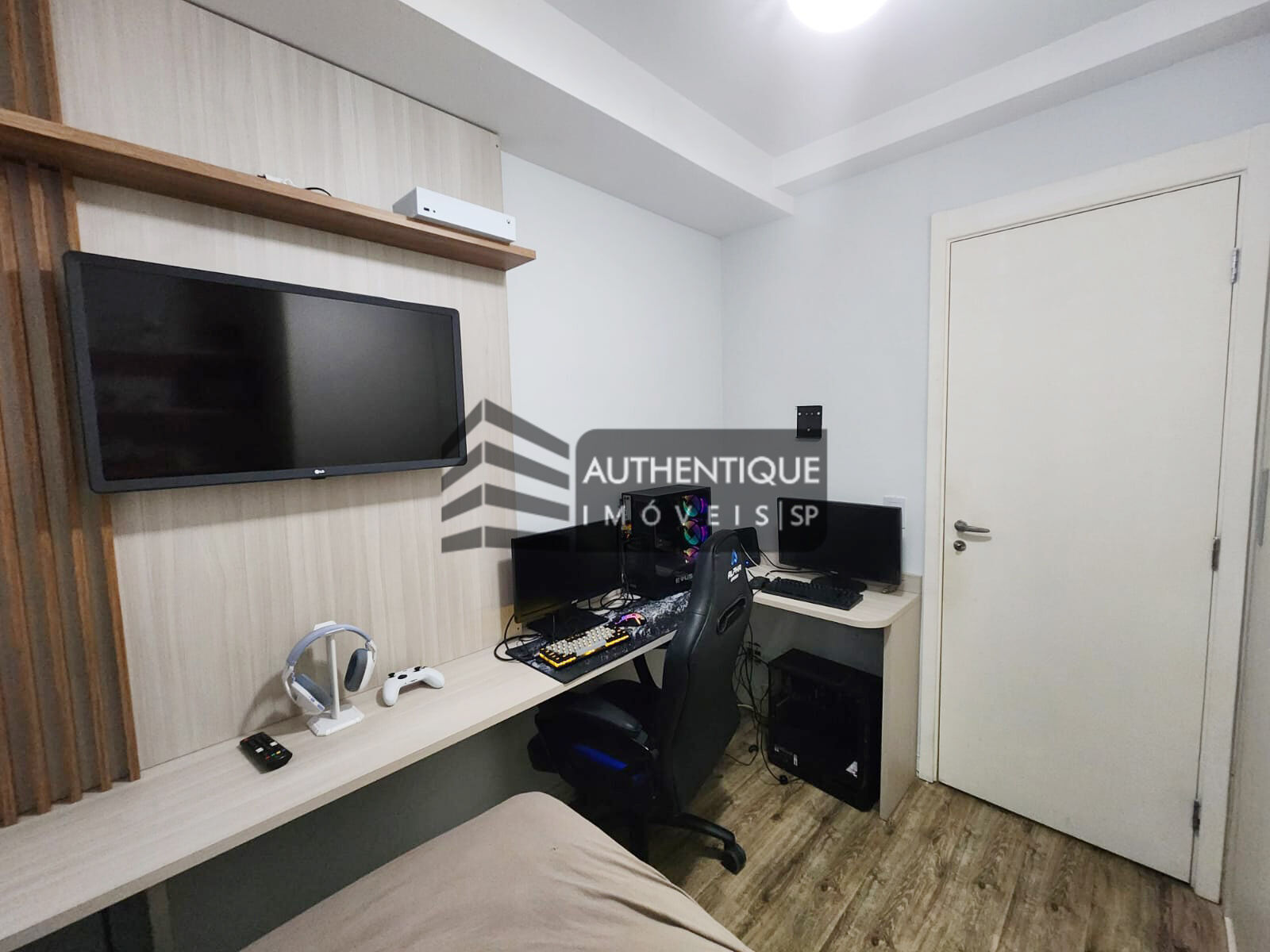 Apartamento à venda com 2 quartos, 65m² - Foto 27