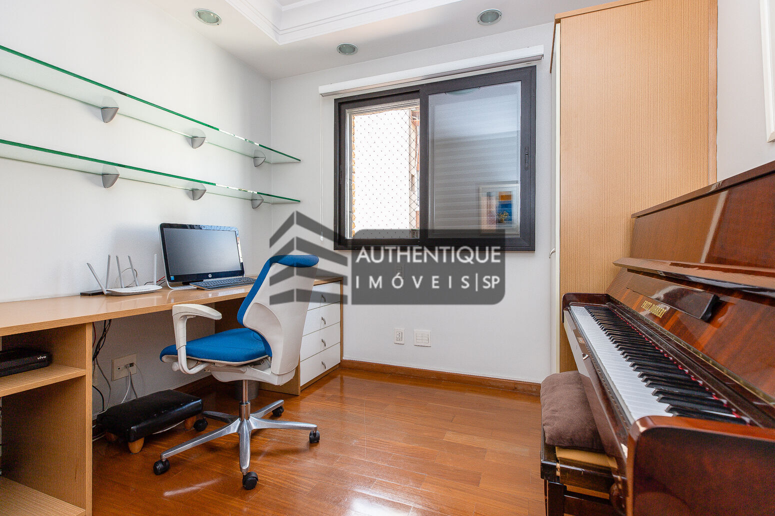 Apartamento à venda com 3 quartos, 161m² - Foto 11