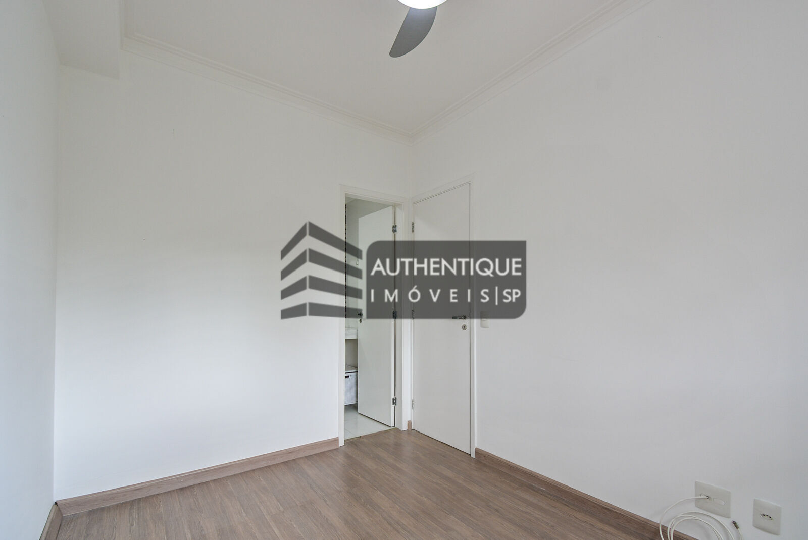 Apartamento à venda com 2 quartos, 62m² - Foto 19