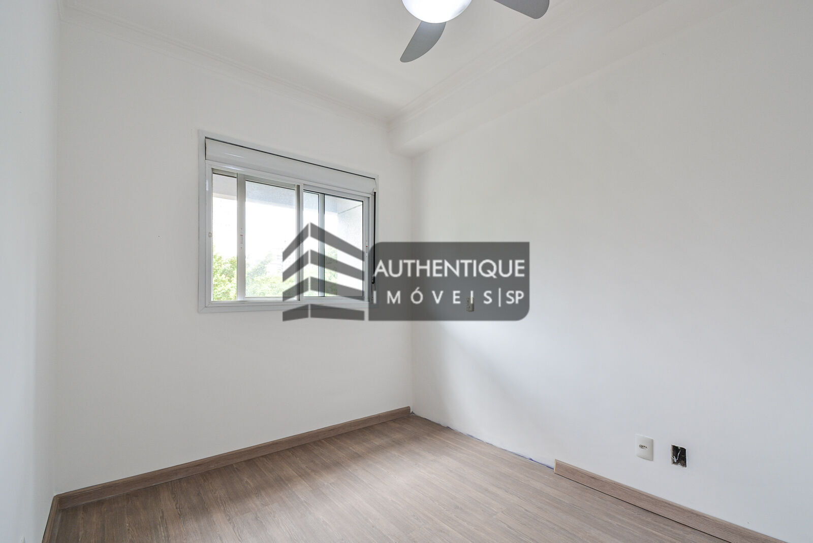 Apartamento à venda com 2 quartos, 62m² - Foto 18