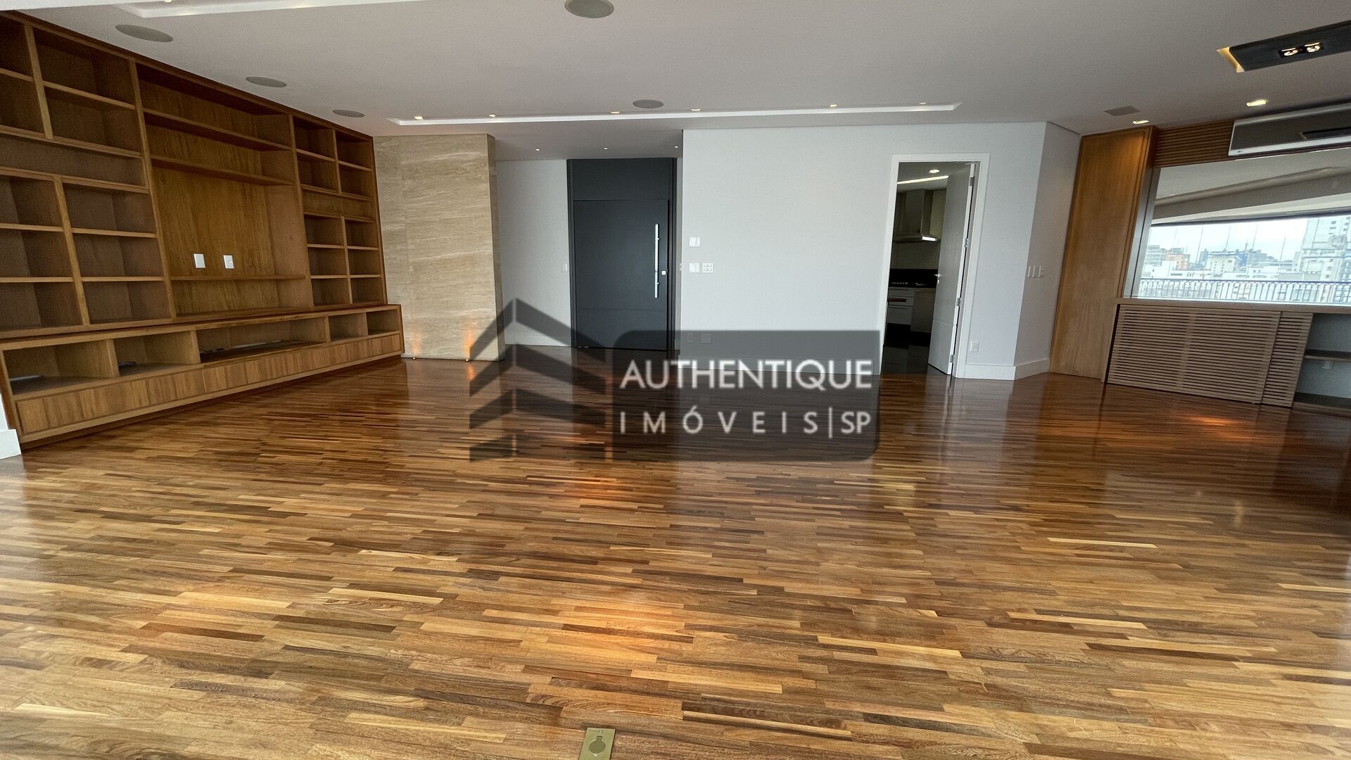 Apartamento à venda com 3 quartos, 227m² - Foto 16