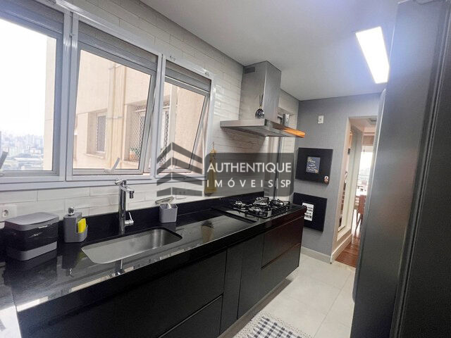 Apartamento à venda com 3 quartos, 123m² - Foto 11