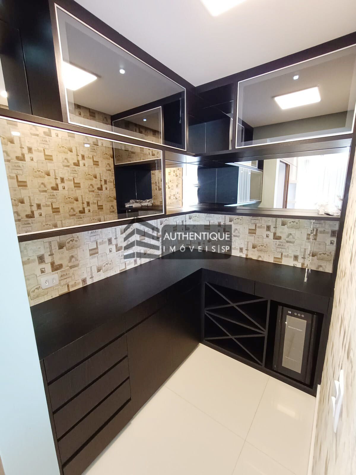 Apartamento à venda com 3 quartos, 171m² - Foto 21