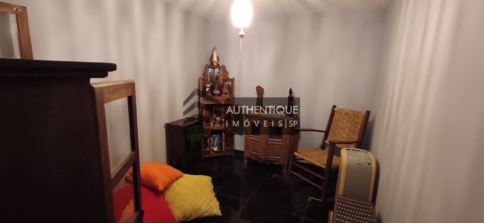 Casa de Condomínio à venda com 3 quartos, 275m² - Foto 14