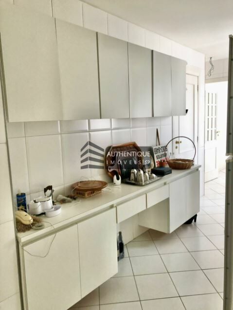 Apartamento à venda com 4 quartos, 245m² - Foto 14