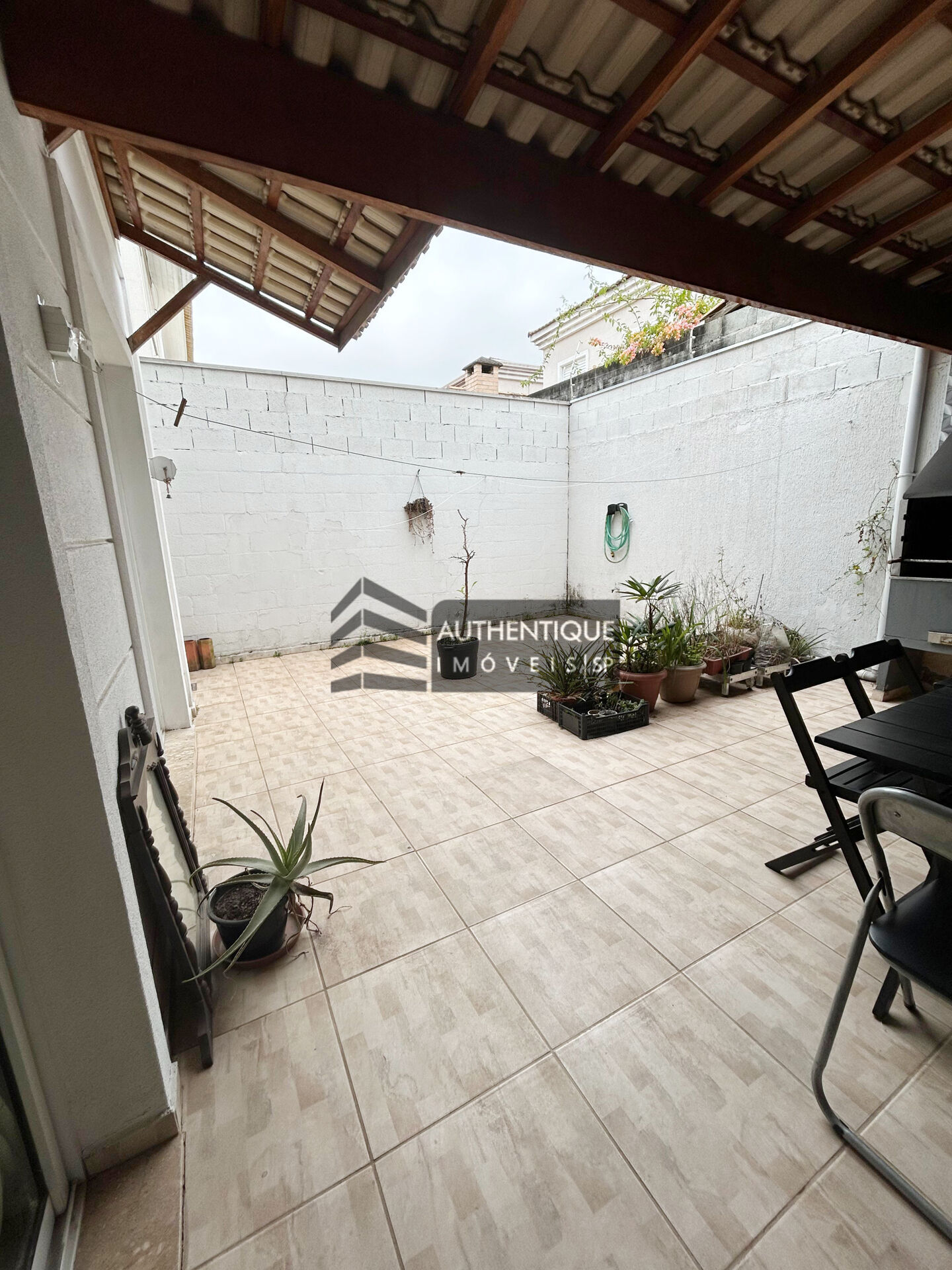 Sobrado à venda com 3 quartos, 85m² - Foto 4