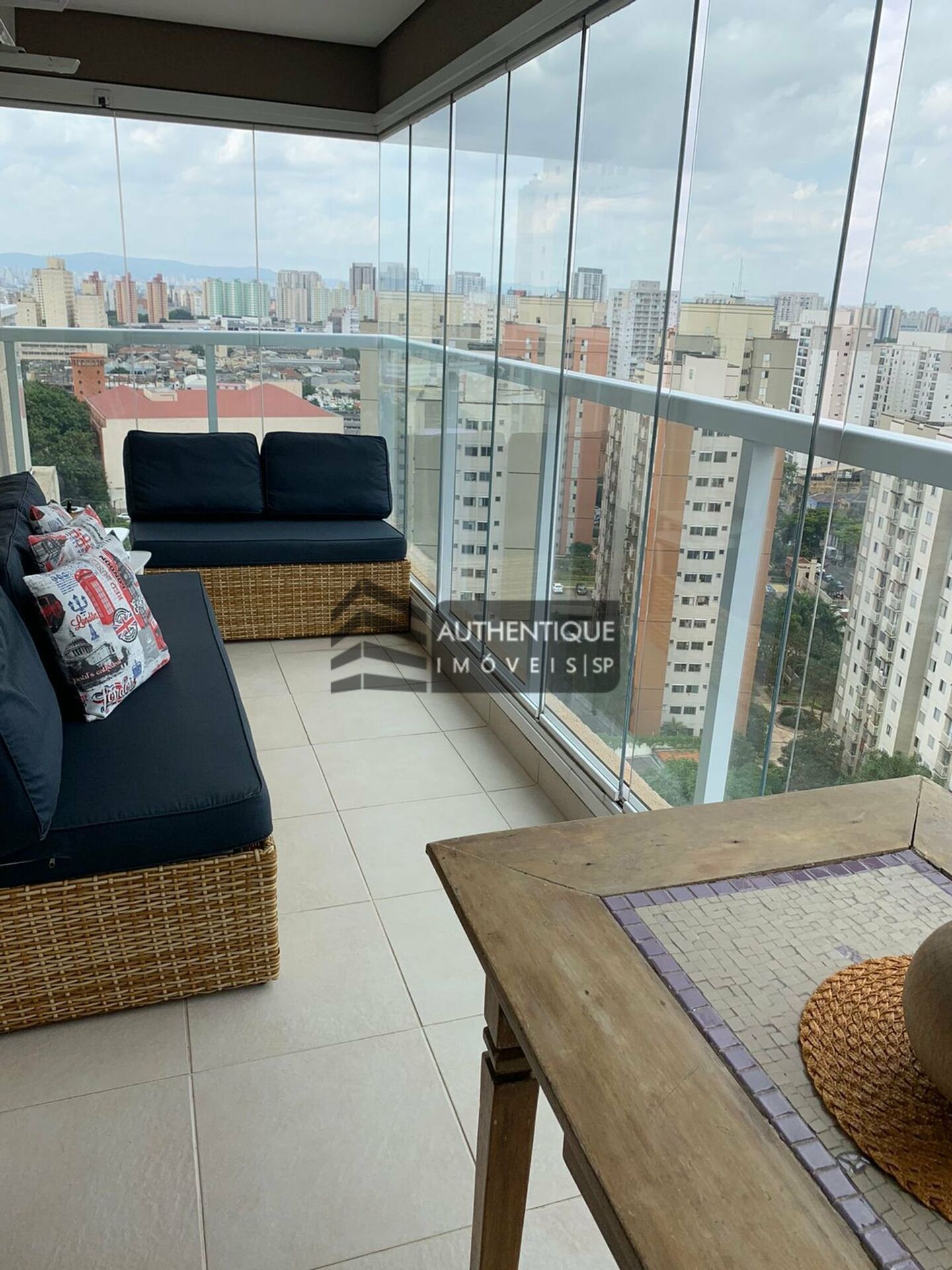 Apartamento à venda com 1 quarto, 64m² - Foto 31