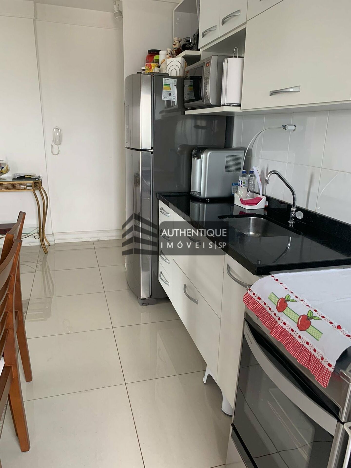 Apartamento à venda com 1 quarto, 64m² - Foto 47