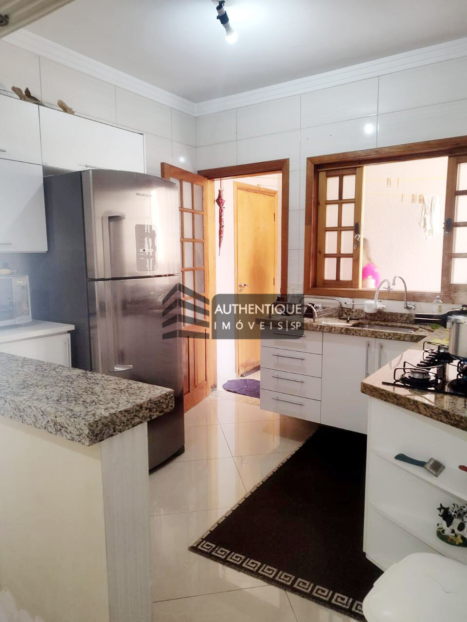 Casa à venda com 3 quartos, 128m² - Foto 3