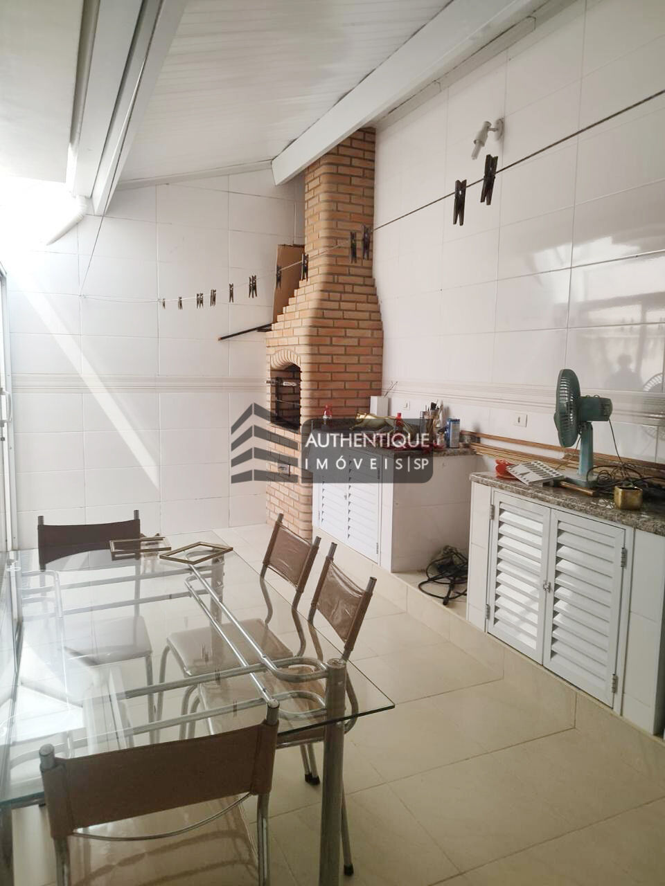 Casa à venda com 3 quartos, 128m² - Foto 4