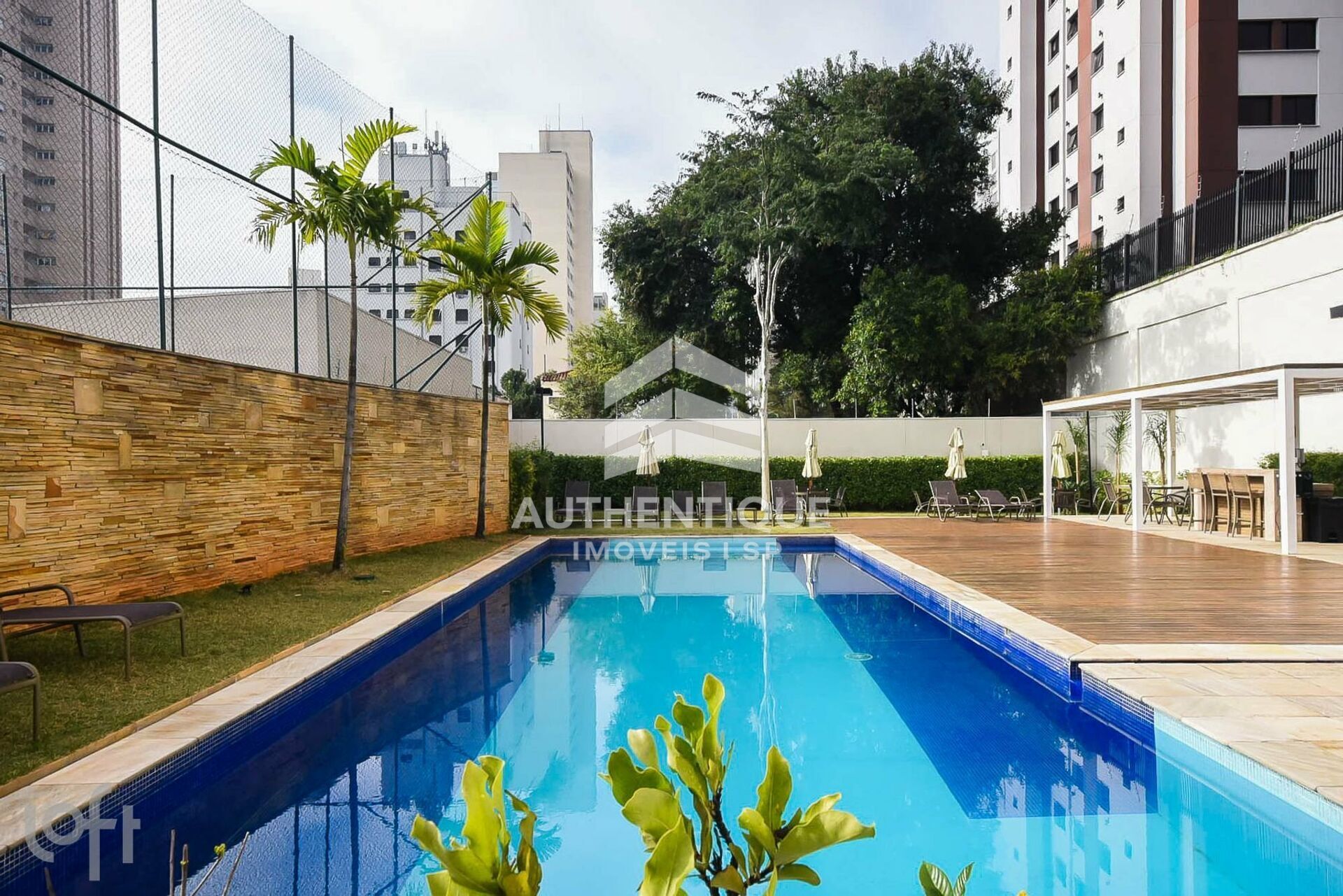 Apartamento, 3 quartos, 138 m² - Foto 2