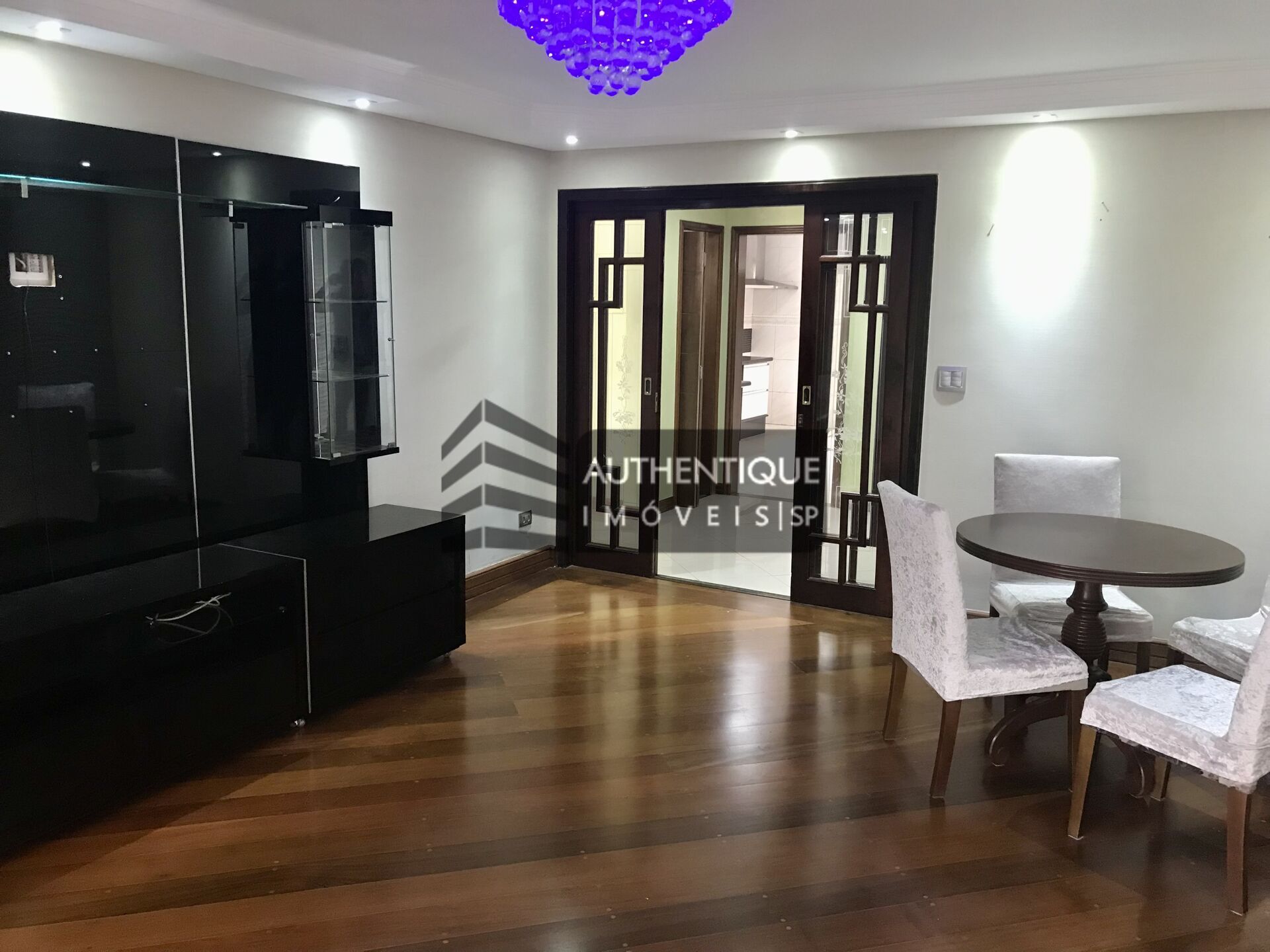 Sobrado à venda com 3 quartos, 212m² - Foto 11