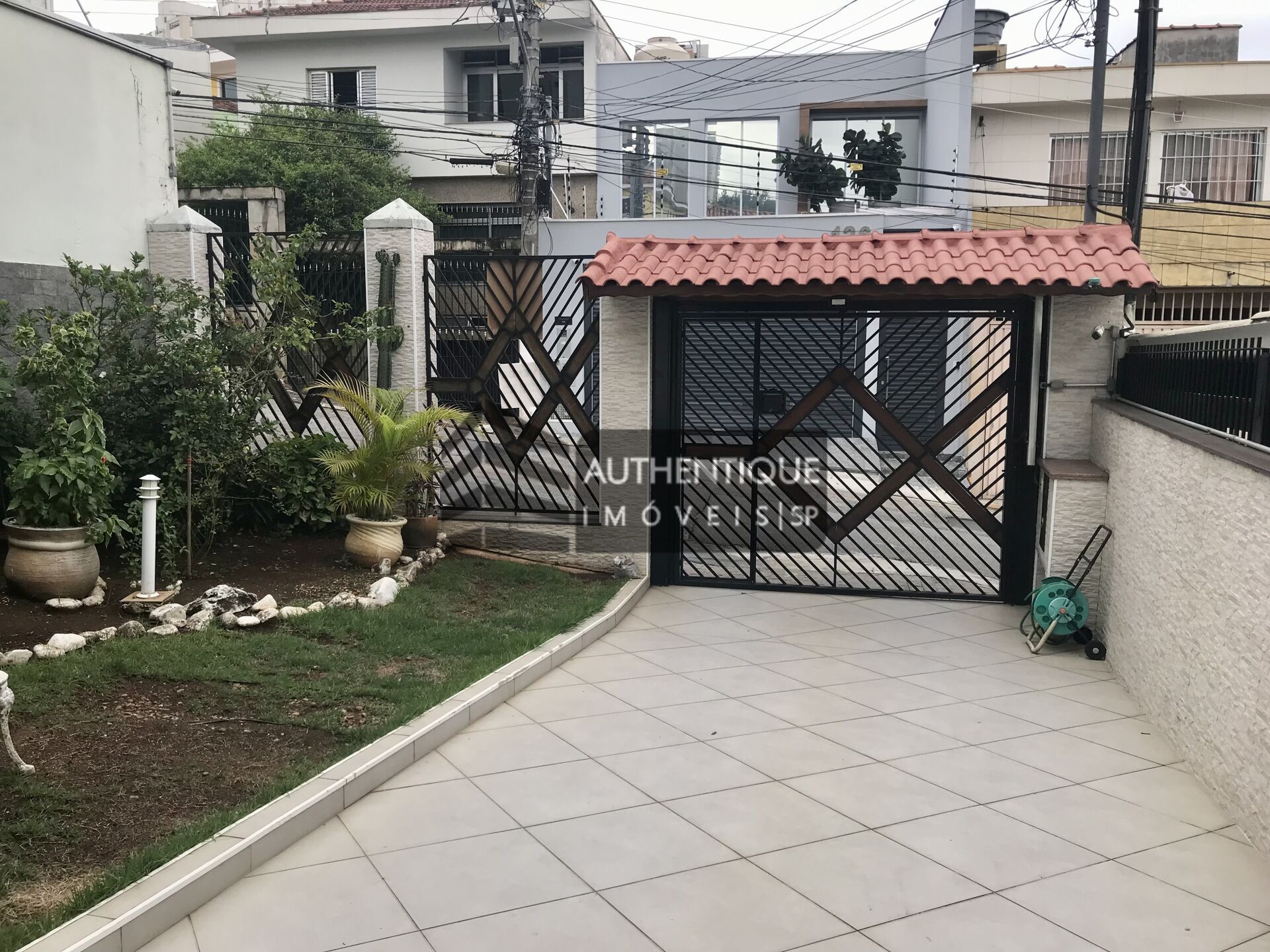 Sobrado à venda com 3 quartos, 212m² - Foto 4