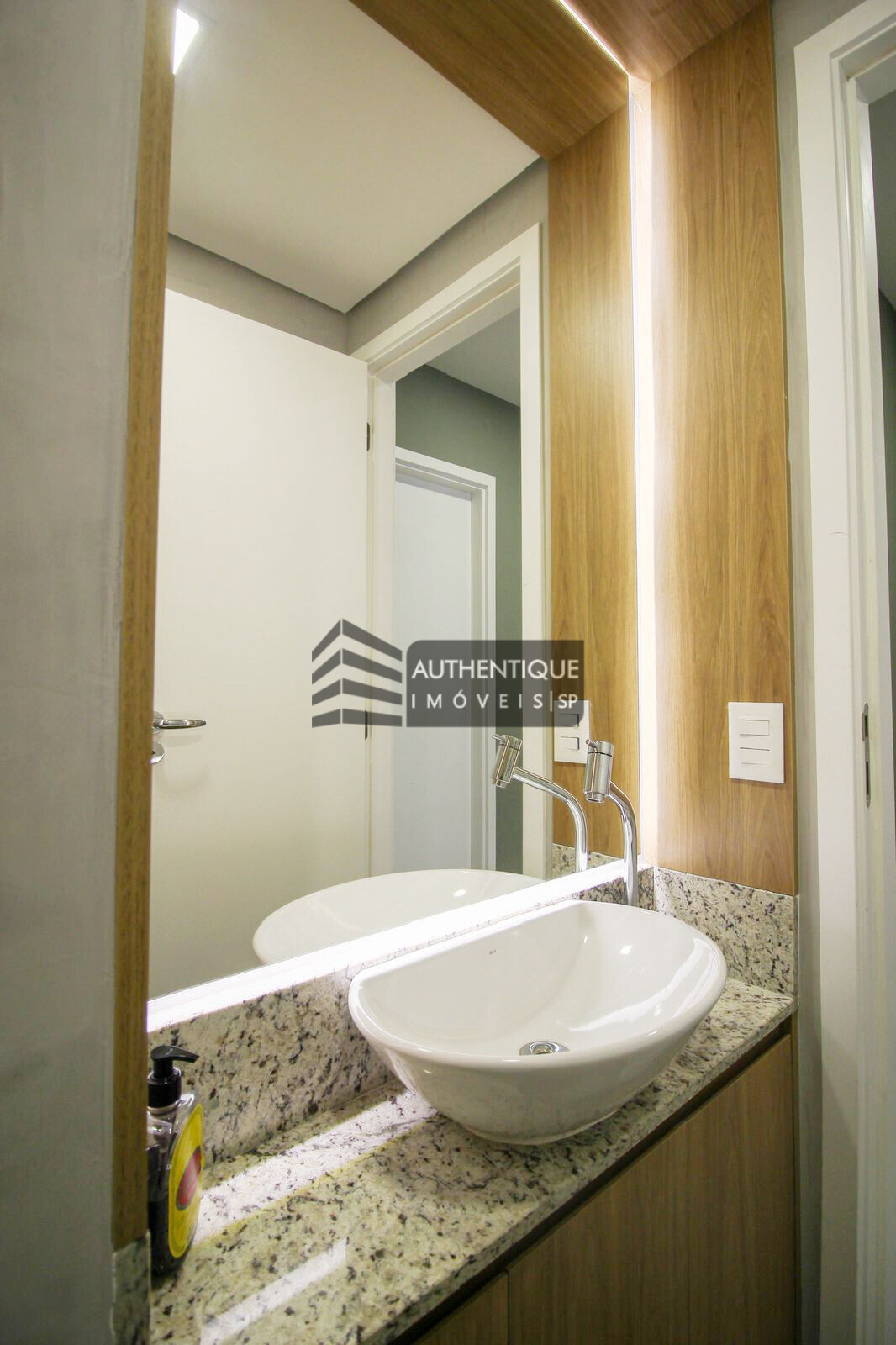 Apartamento à venda com 3 quartos, 114m² - Foto 29