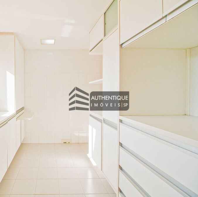 Apartamento à venda com 3 quartos, 191m² - Foto 15