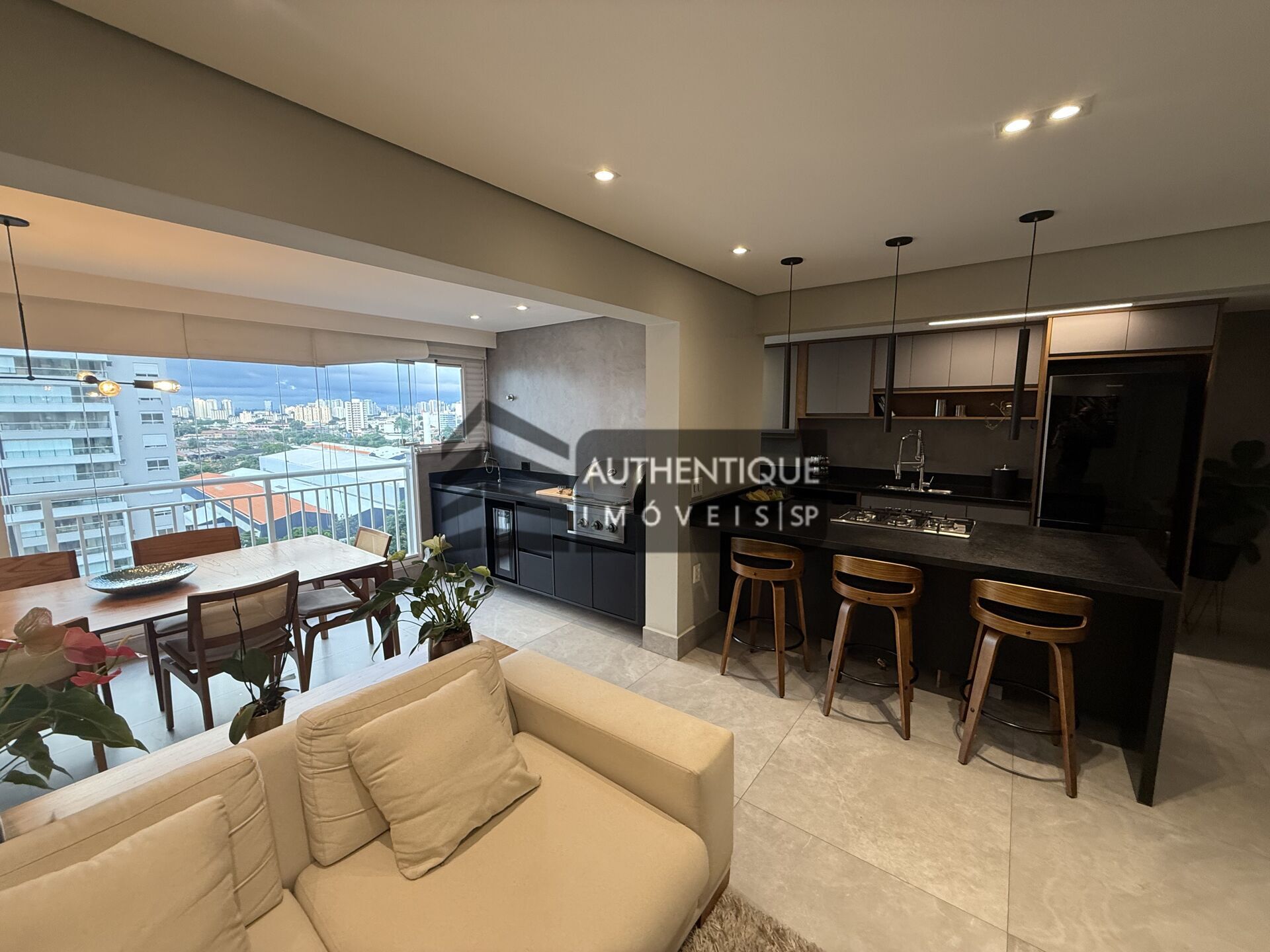Cobertura à venda com 2 quartos, 105m² - Foto 2